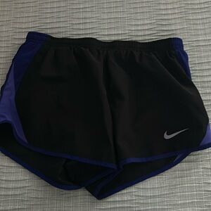 Women’s Nike running shorts
